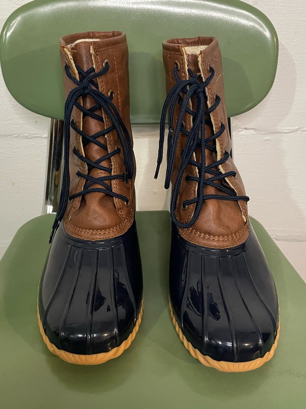 Sporto Brown and Navy Lace-Up Winter Duck Boots